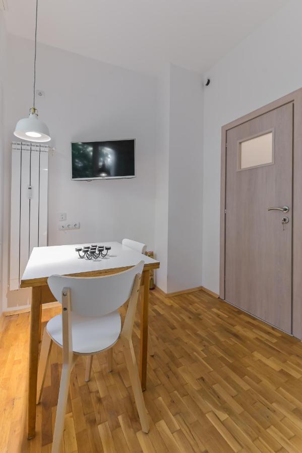 Bright Apartment In The Heart Of The City By Flat Mаnager Sofia Exterior foto